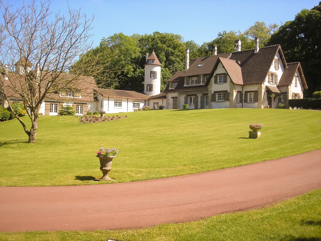 L'ISLE-ADAM Demeure de prestige - Manoir -  Forêt de l'Isle-Adam / Forêt de Montmorency 13 pièce(s) 610 m2 2