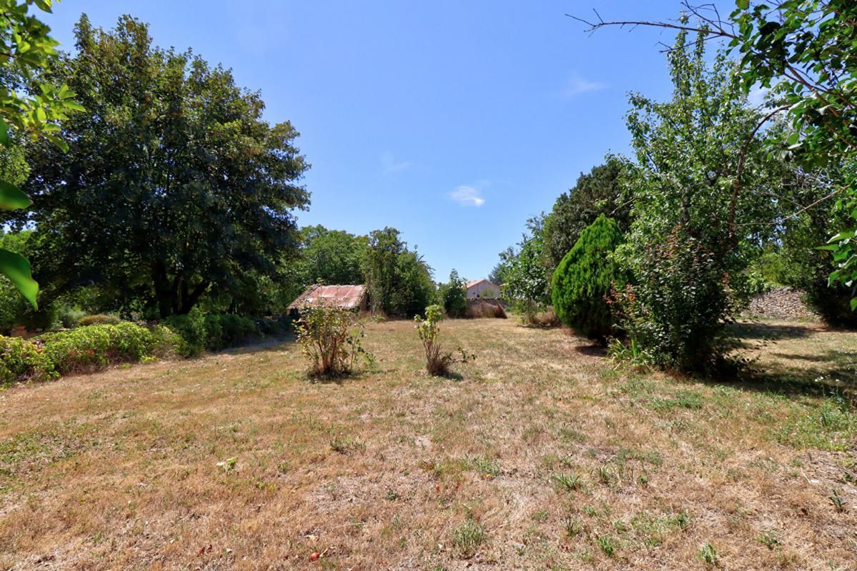 SAINTE-OUENNE Terrain Ste Ouenne 1020 m2 2