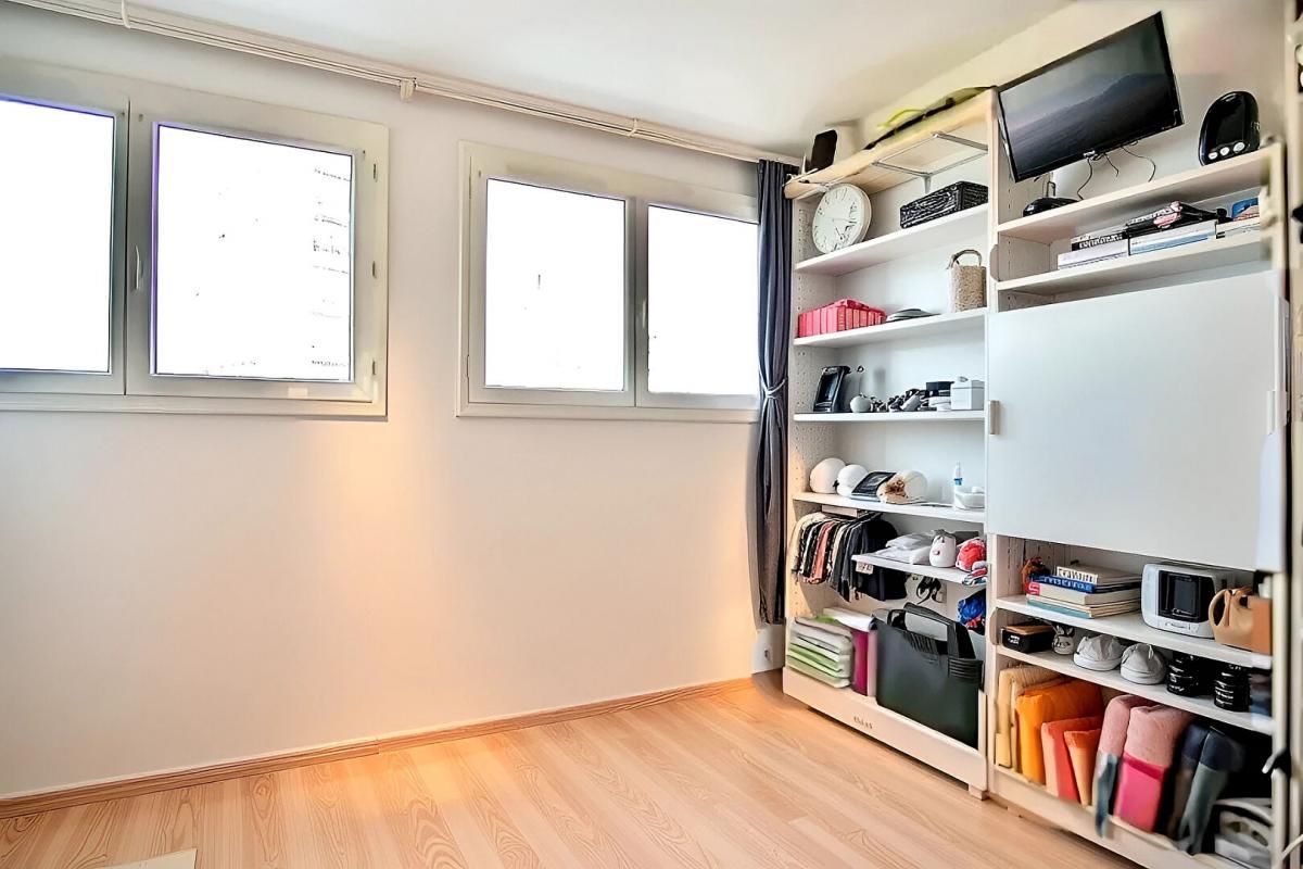 PARIS-13E-ARRONDISSEMENT Appartement Type F2 Paris 2 pièce(s) 49.13 m2 4