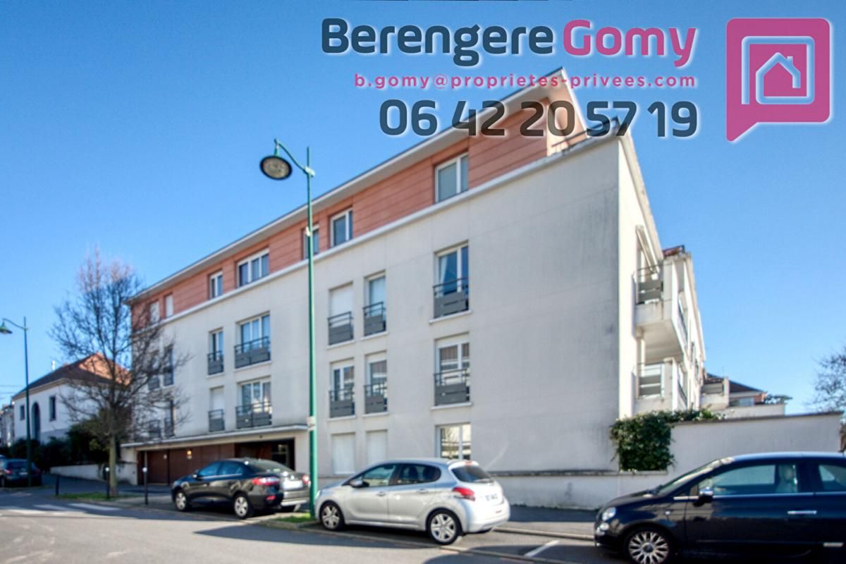 TAVERNY Appartement 2 pièces à la gare de Taverny au dernier étage 2