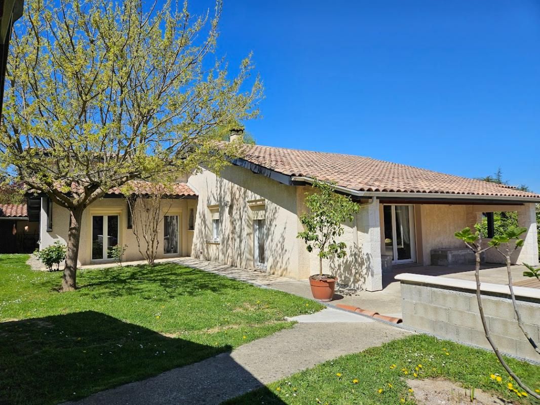 FOULAYRONNES Foulayronnes : Maison plain pied 5 pièce(s) 145 m² 3