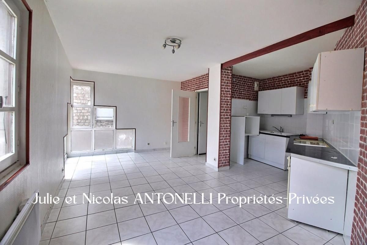 SAINT-DIDIER-EN-VELAY SAINT DIDIER EN VELAY (43140) Maison de ville 70m² 3 chambres, garage 2