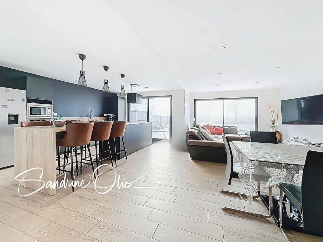 SANNERVILLE Maison contemporaine plain-pied 3 chambres 2