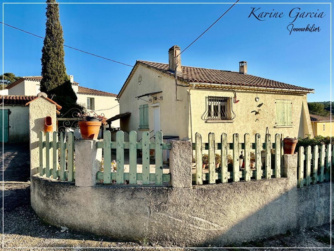 SIX-FOURS-LES-PLAGES Maison Six Fours Les Plages 3 pièces - terrain 795 M² avec garage et sous sol 2