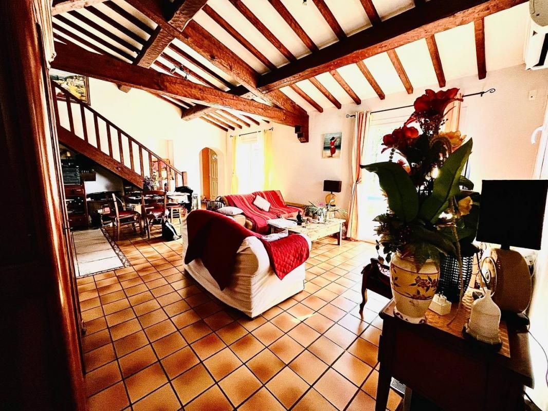 LE BEAUSSET Maison de plain-pied138m2 3