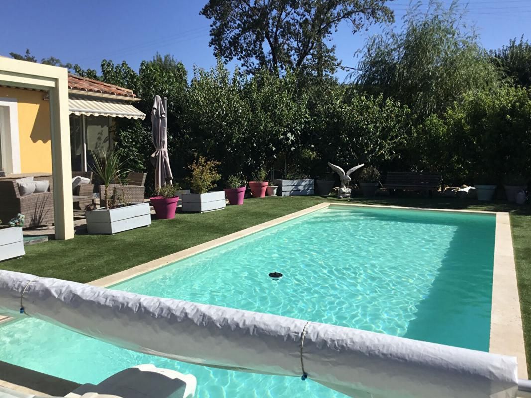 BRIGNOLES Villa 5 pièces de 128 m2 avec piscine et garage - Brignoles 2