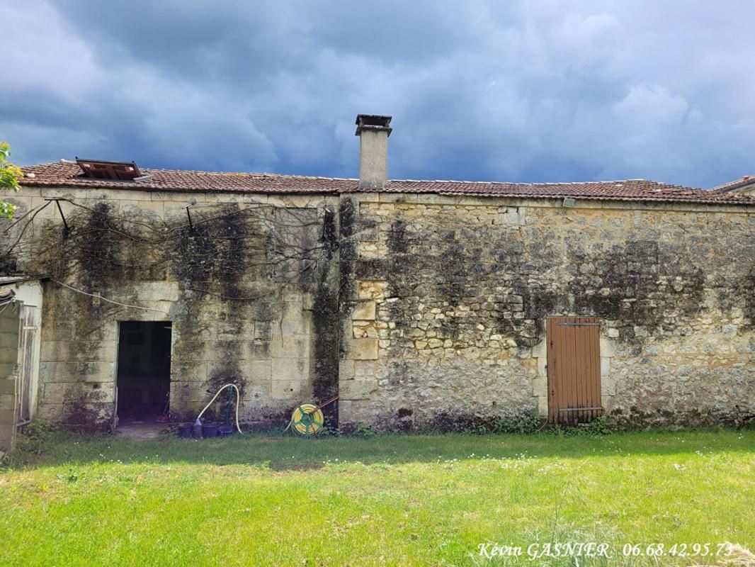 ANGOULEME ANGOULEME (16000) : Victor Hugo Grange de 150m2 2
