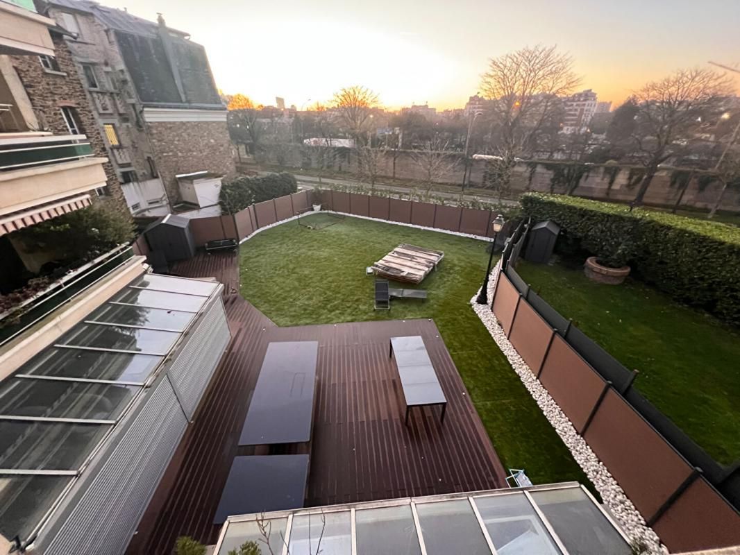 SAINT-MANDE 2 pièces 46 m2 de standing avec TERRASSE 10m2 4