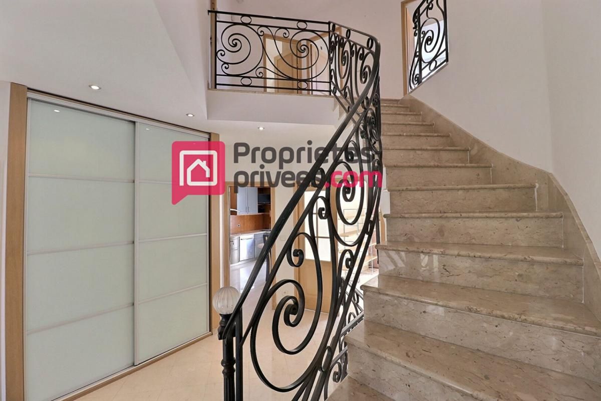 SAINT-MAUR-DES-FOSSES Maison de prestige en bords de Marne 4