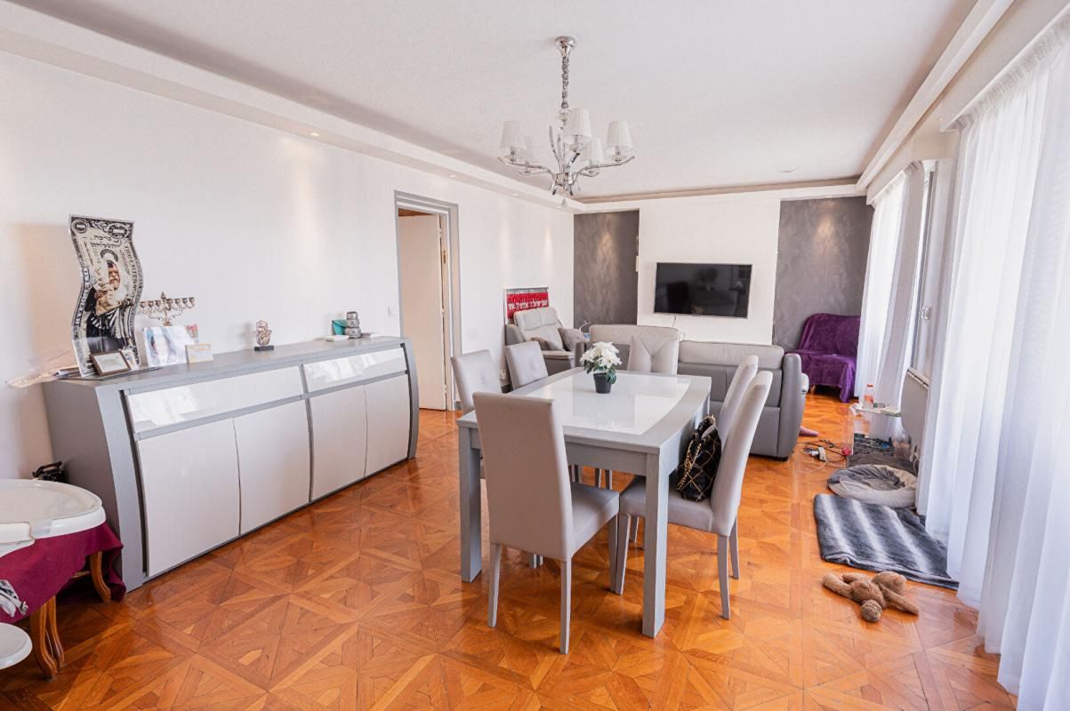 Saint Mandé 4 pièces 95 m2 avec Terrasse