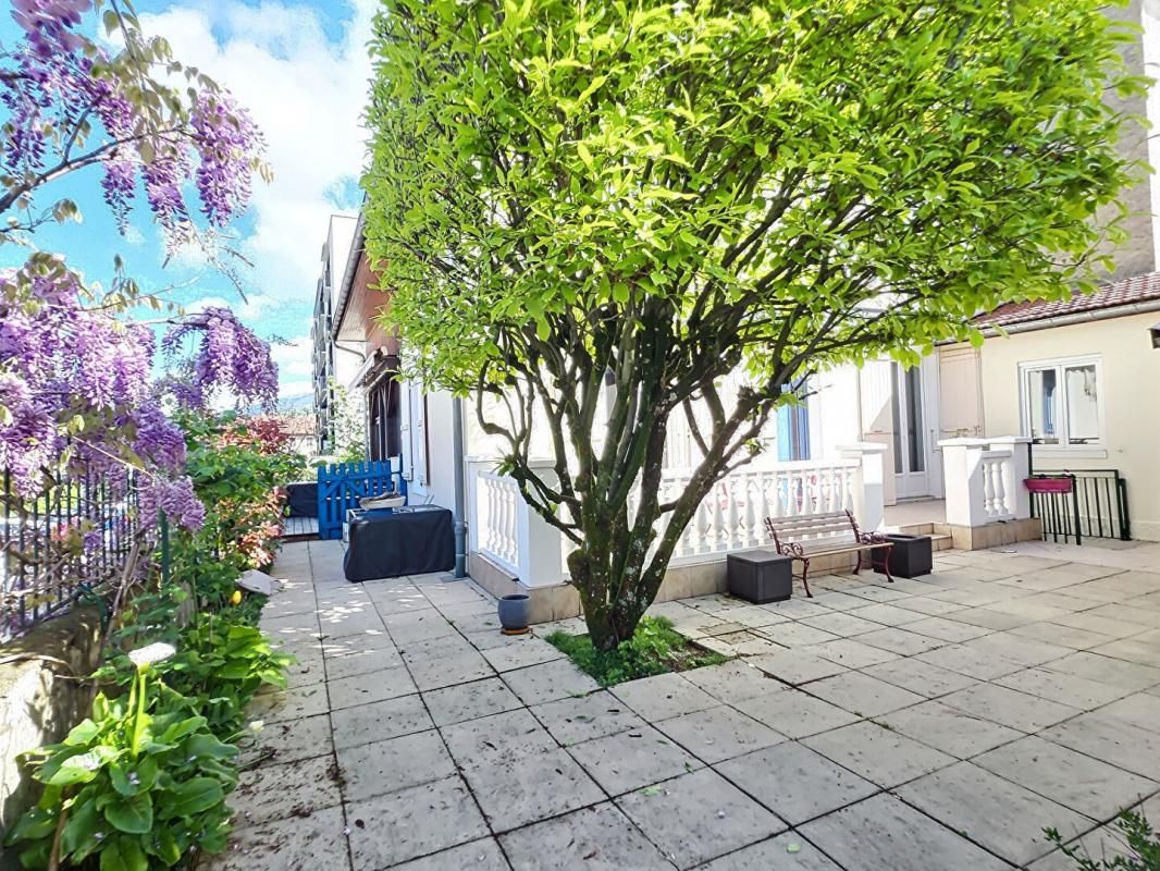 AIX-LES-BAINS Maison de ville, Aix Les Bains,159 m2 3