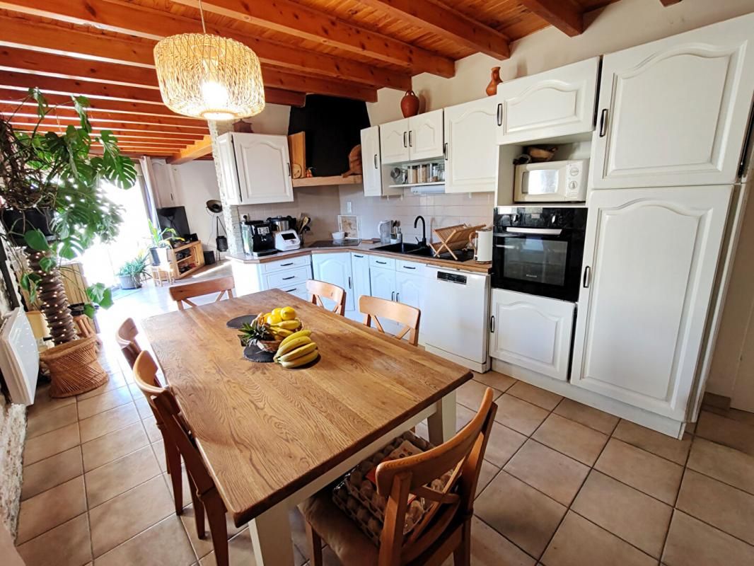 BOURGNEUF Maison Bourgneuf 7 pièce(s) 180 m2 2