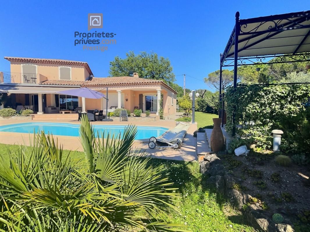 BAGNOLS-EN-FORET Villa 7 pièce(s) 185 m2 avec piscine proche fréjus 4