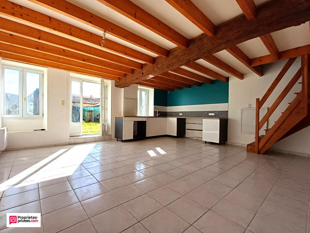 USSEAU VAL DU MIGNON - Usseau - Maison de bourg 3