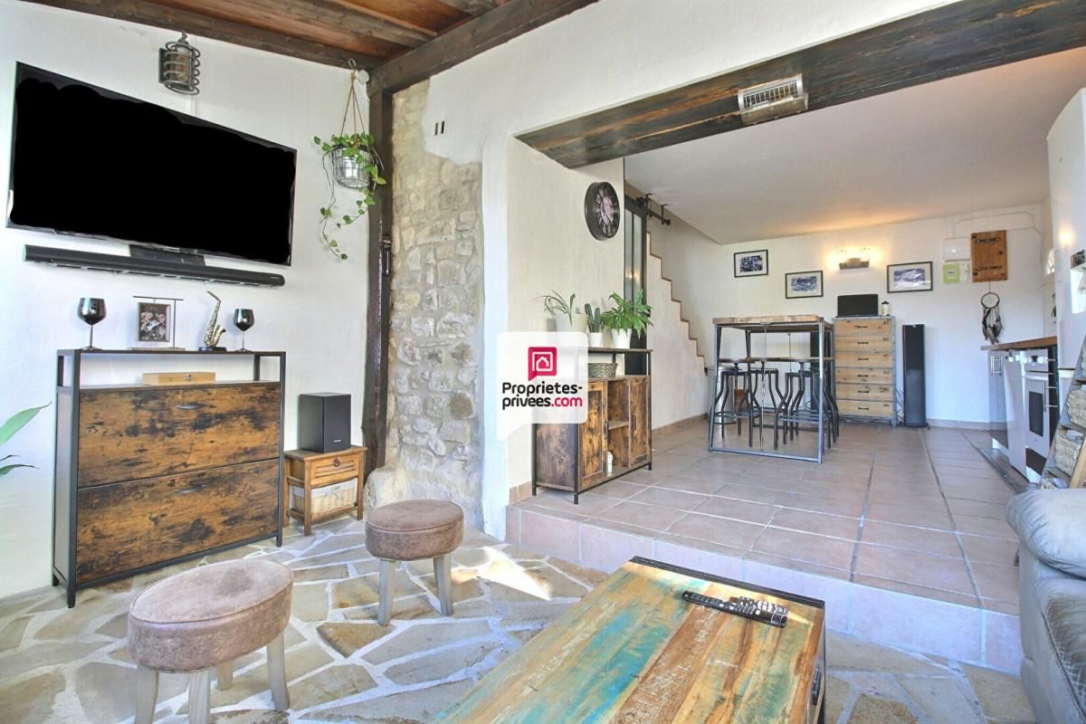 Maison F2 + studio 75 m² à Brignon
