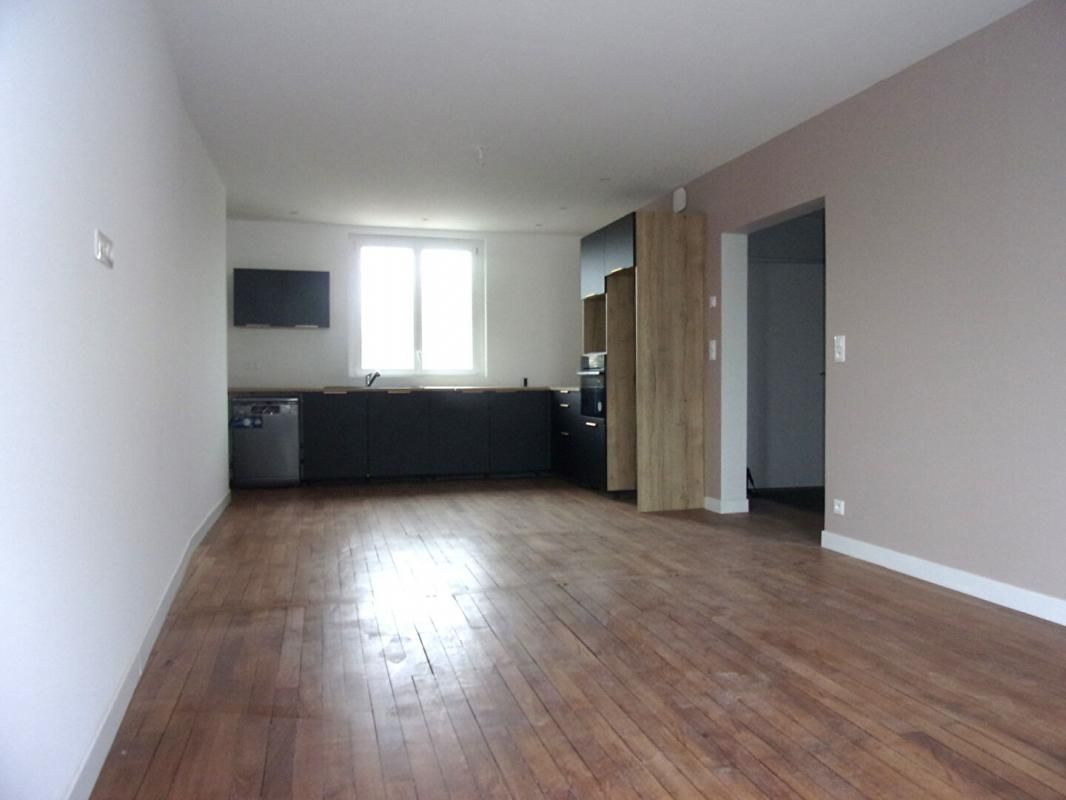 LES ANDELYS Appartement coeur de ville 3 pièce(s) 75.9 m2 3
