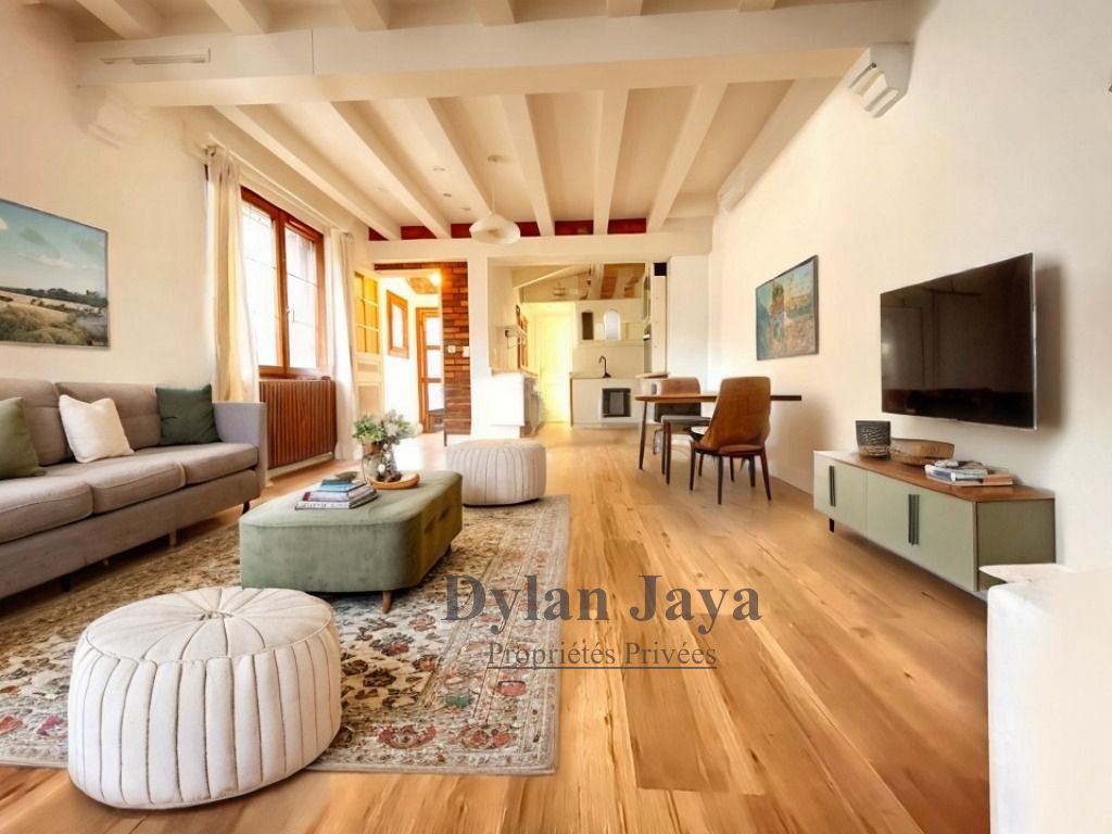 Charmante de maison de 86 m² avec 2 chambres et dépendance