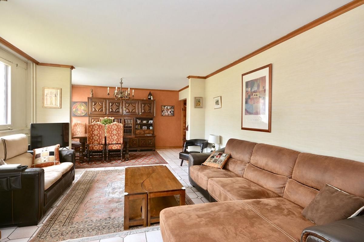 LYON-3E-ARRONDISSEMENT Appartement T5 - part dieu -110m2 2