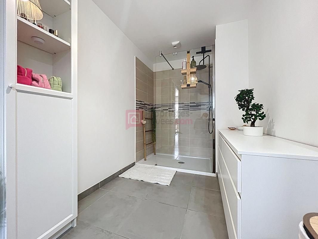 AURIBEAU-SUR-SIAGNE Appartement Auribeau Sur Siagne 3 pièces 57 m2 4