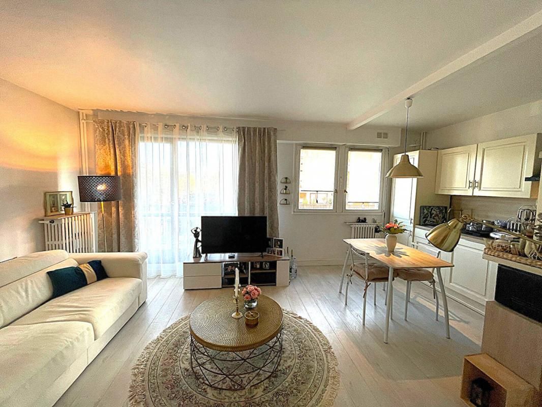 RUEIL-MALMAISON Appartement Rueil Malmaison 1 pièce(s) 29 m2 2