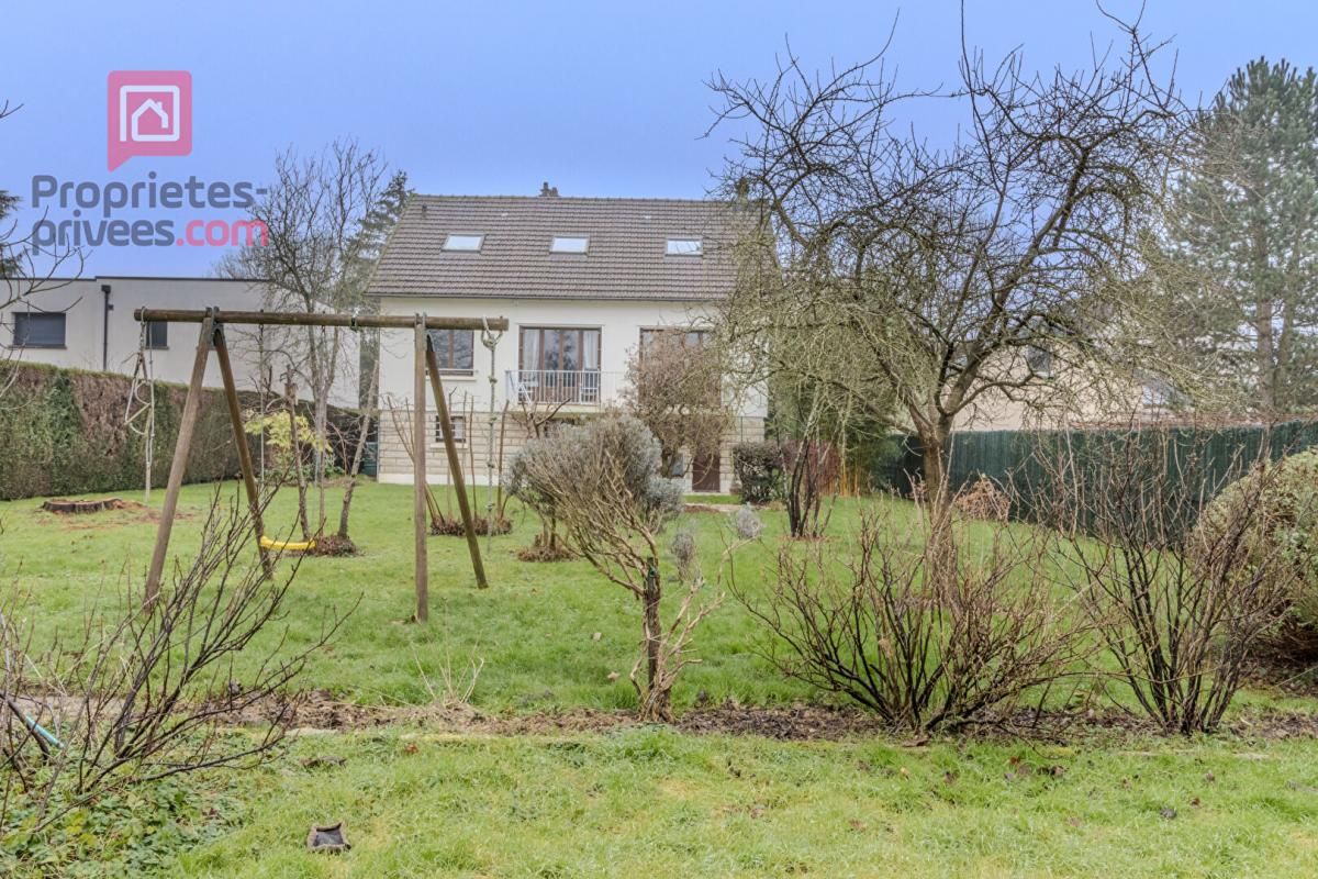 MAGNY-LES-HAMEAUX Maison , IDEAL famille  - 6 chambres, grand jardin Gros Potentiel 2