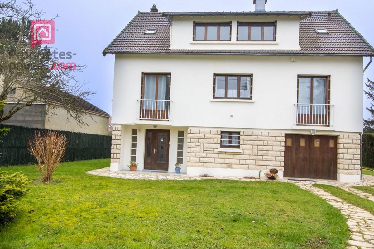 MAGNY-LES-HAMEAUX Maison , IDEAL famille  - 6 chambres, grand jardin Gros Potentiel 3