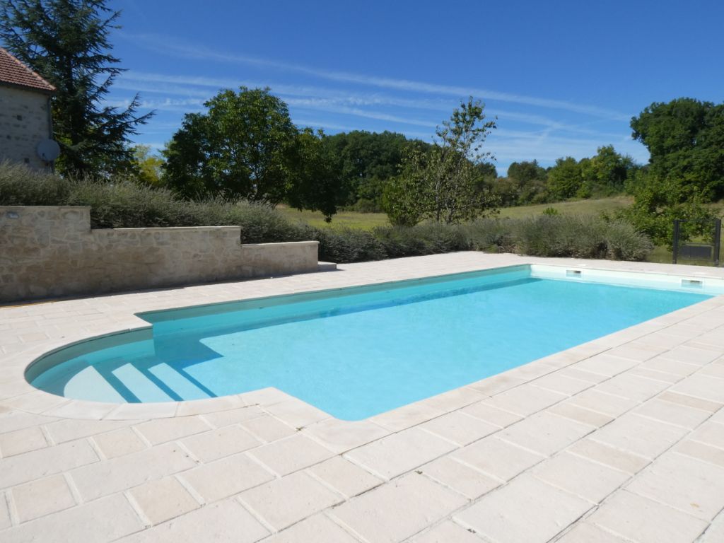 MONTCUQ Maison + Grange pierre -  Proche Montcuq - au calme - piscine 3