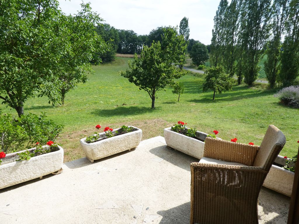 MONTCUQ Maison + Grange pierre -  Proche Montcuq - au calme - piscine 4