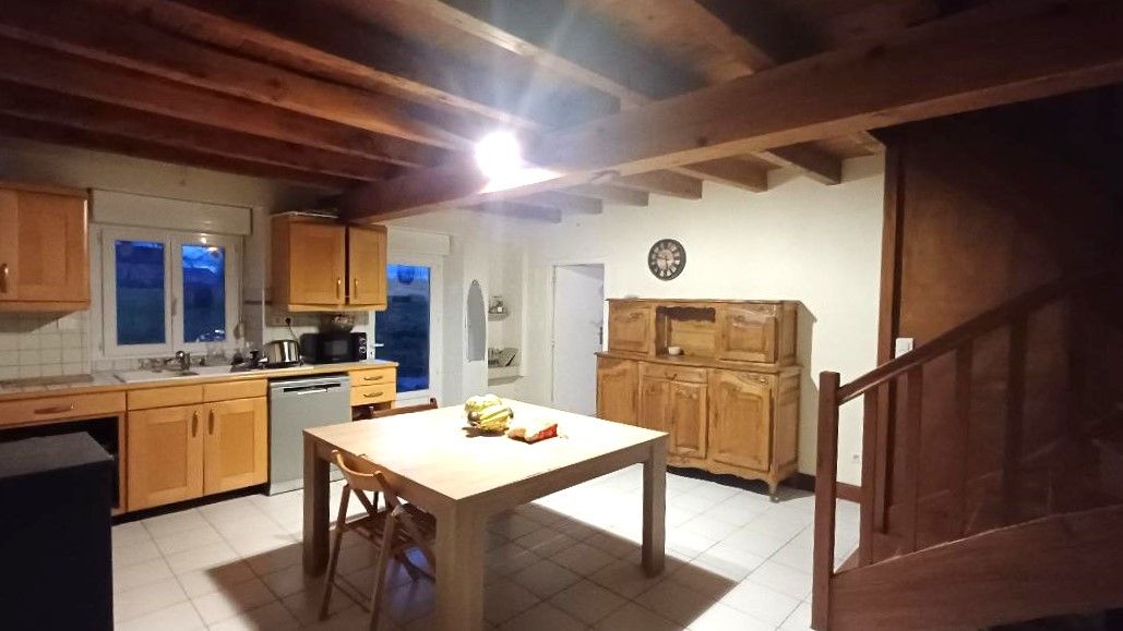VICQ-EXEMPLET Maison Vicq Exemplet 36400 8 pièce(s) 320 m2 4