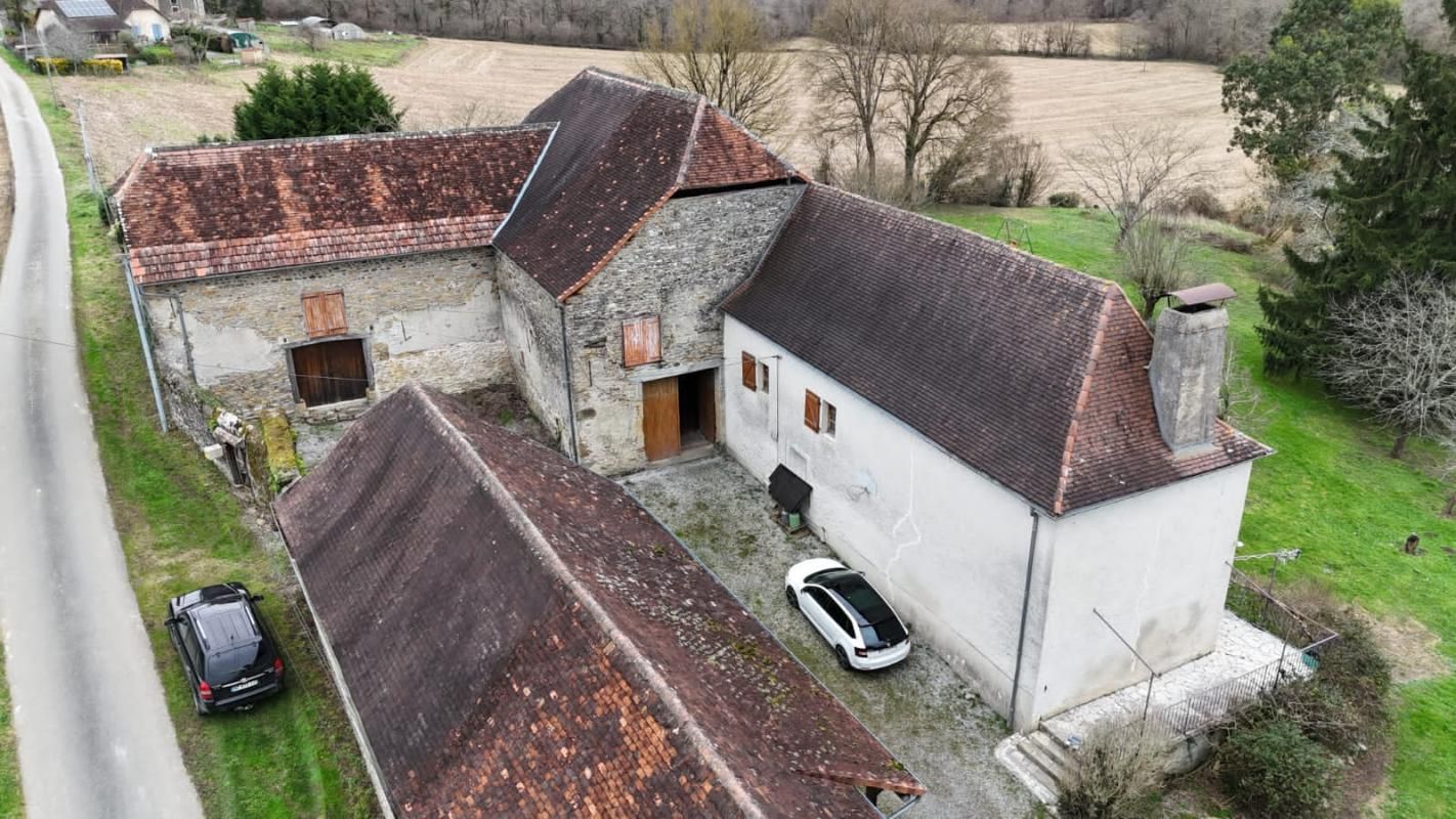 CASTETNAU-CAMBLONG Maison d'habitation 128 M² habitable sur 3849 M² de terrain avec 257 M² de dépendances 3
