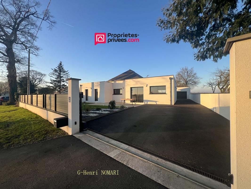 Maison Chateaubriant 5 pièce(s) 135 m2, 3 chambres, terrain de 629m²