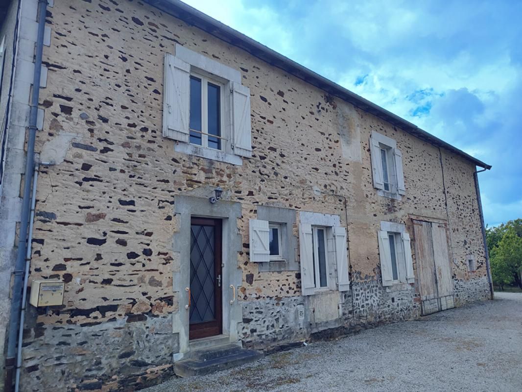 Maison 10 pièces, grange terrain arboré