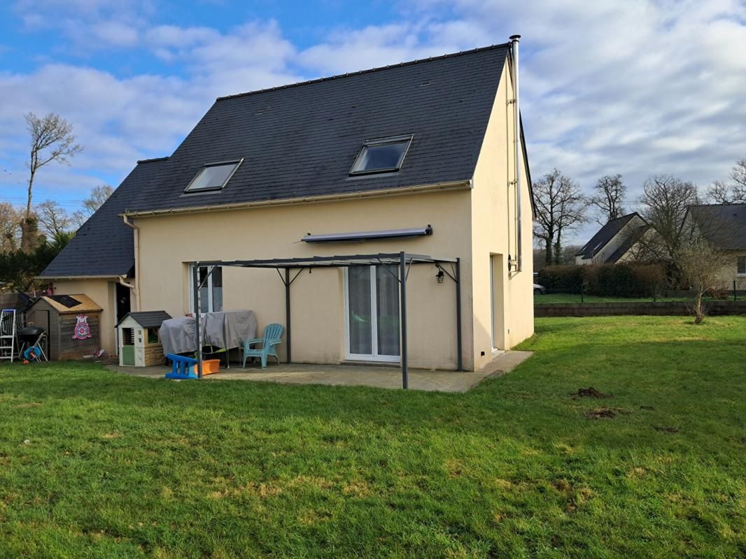 COMBOURG Maison  5 pièce(s) 88M² 2