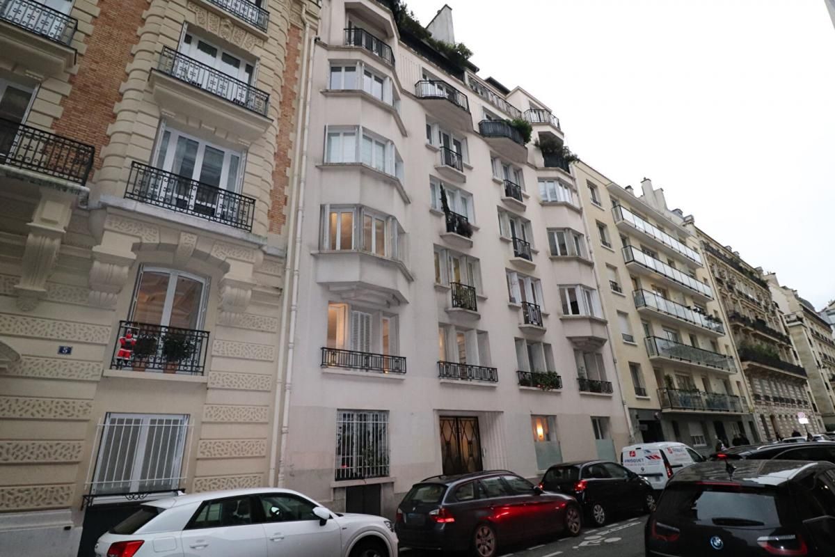 PARIS-6E-ARRONDISSEMENT TYPE 3 Calme Traversant Jardin Luxembourg 3