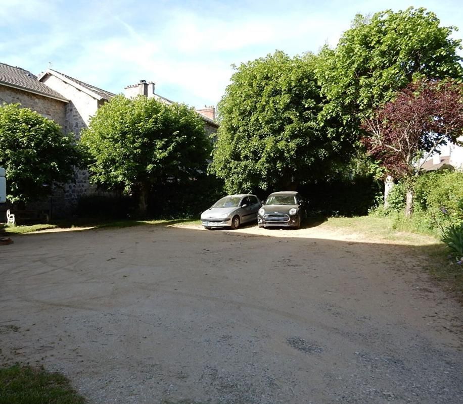 LE CHAMBON-SUR-LIGNON Appartement Le Chambon-sur-lignon 3 pièce(s) 74 m2 2