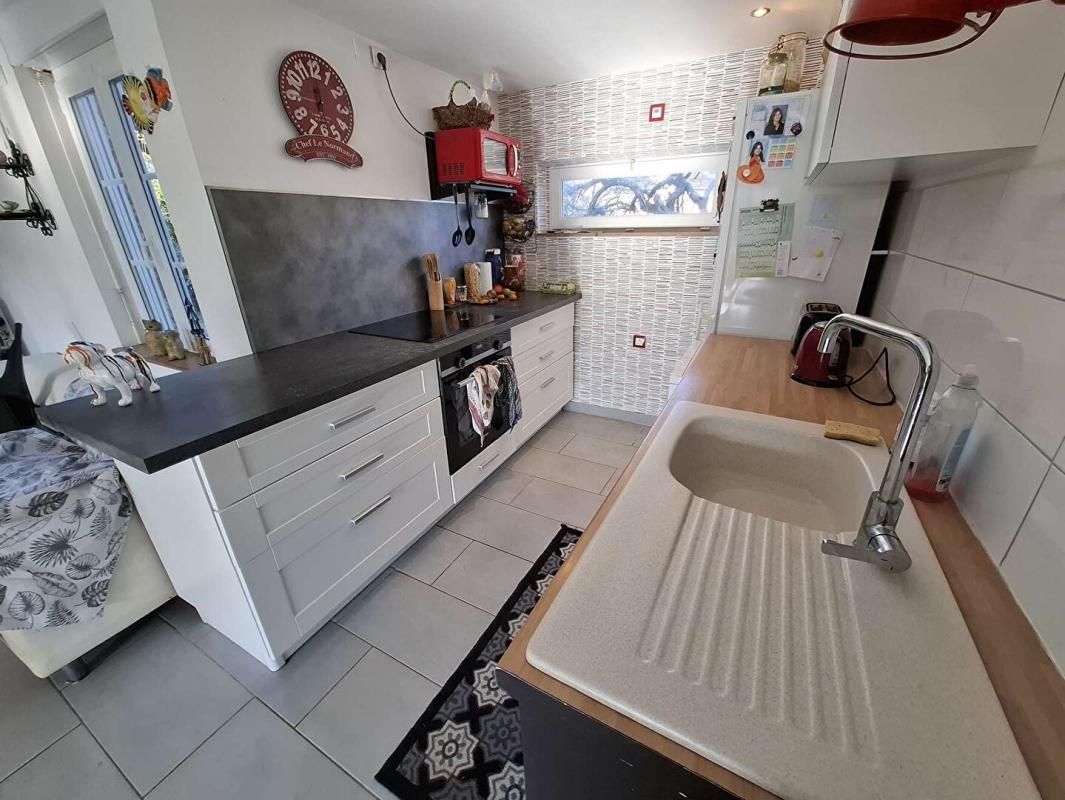 VERNEUIL-SUR-AVRE Maison de campagne 7 pièce(s) 135.1 m2 2