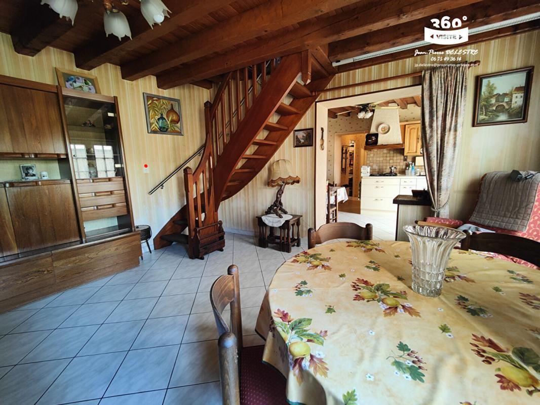 ECHIROLLES MAISON INDIVIDUELLE 3 PIECES 75 m² ET DEPENDANCES 4