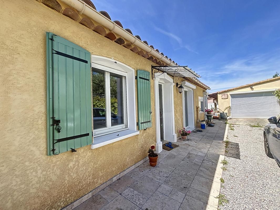 ORAISON Maison Oraison plain pied , avec garage 3