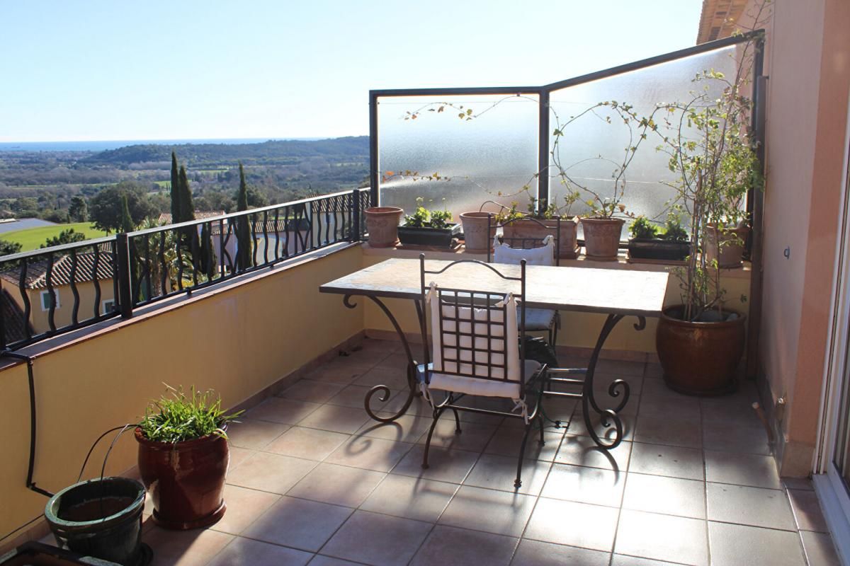 ROQUEBRUNE-SUR-ARGENS Appartement Roquebrune Sur Argens 3 pièce(s) 50.48m² 3