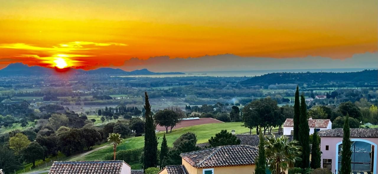 ROQUEBRUNE-SUR-ARGENS Appartement Roquebrune Sur Argens 3 pièce(s) 50.48m² 4