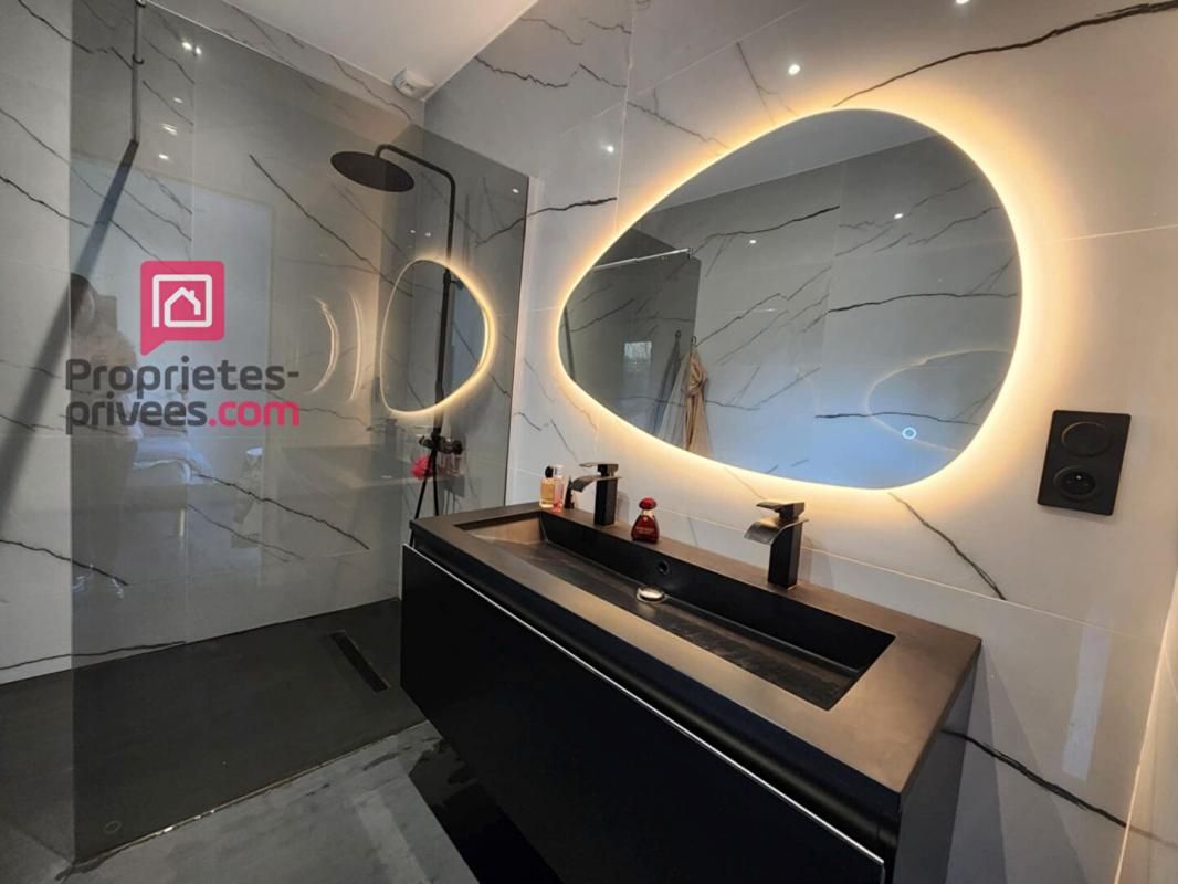 FREJUS Villa St AYGULF 6 pièces 165 m2- Piscine-Garage 2