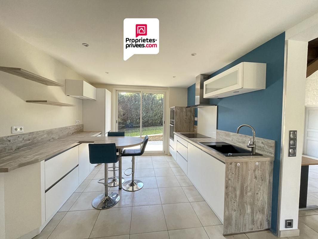 FONTENAY-MAUVOISIN Maison 7 pièce(s) 160 m2 3 ch bureau véranda garage jardin 920m2 349000 HAI 4