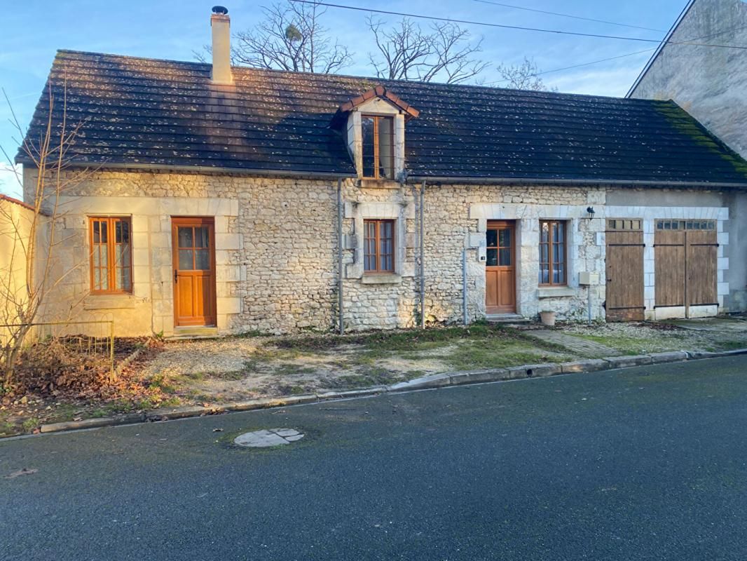 Maison Azay Le Ferron 5 pièce(s) 95 m2
