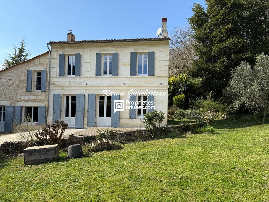 FRONSAC Maison de campagne en pierre 208 m2 + dépendance 3