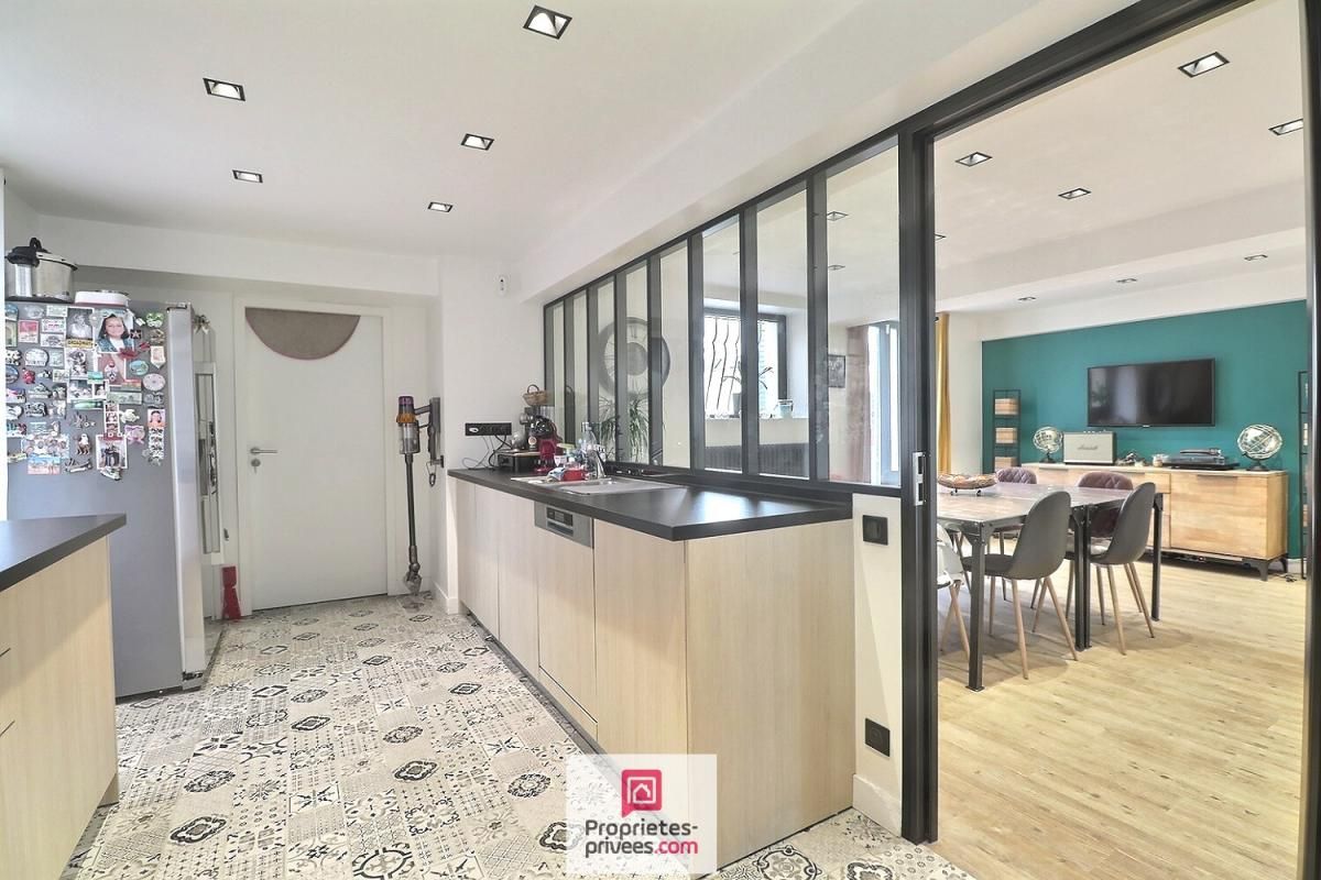 Maison Eragny 6 pièce(s) 169 m2