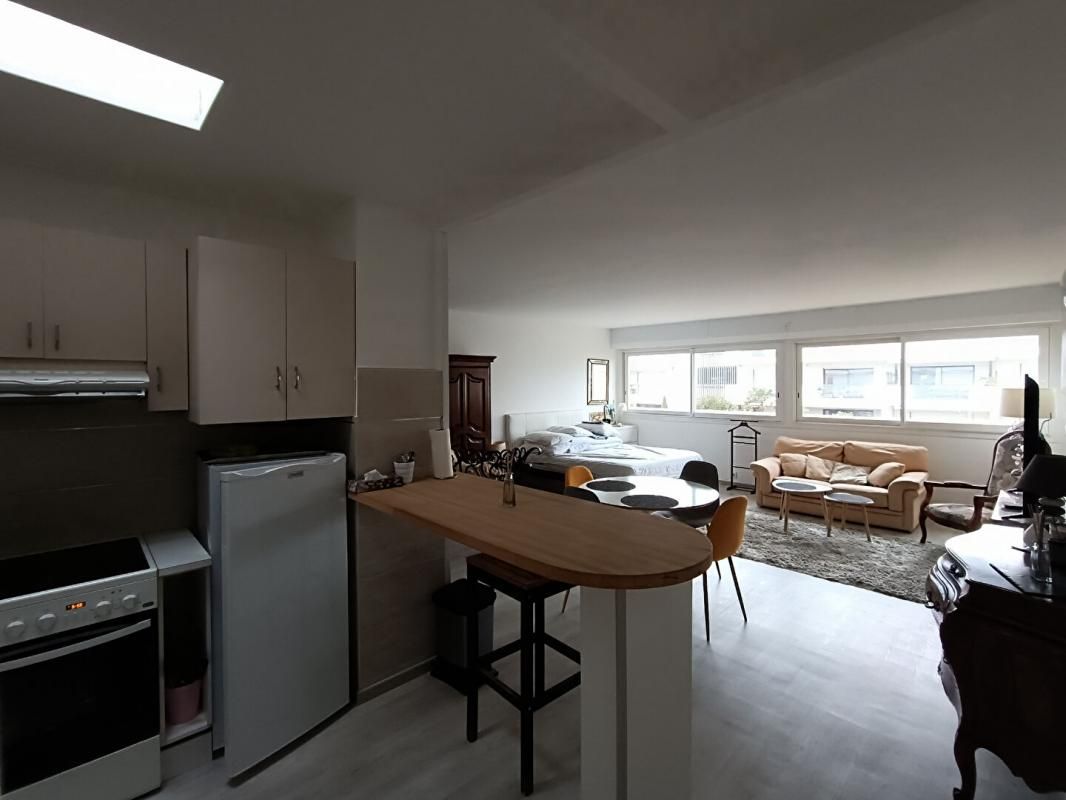 SAINT-GEORGES-DE-DIDONNE Appartement 1 pièce(s) 3