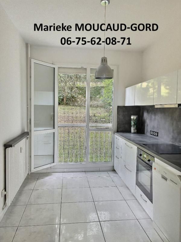 SAINT-ETIENNE SAINT ETIENNE 42100 bel appartement de 104 m² 3 chambres et place de parking 2