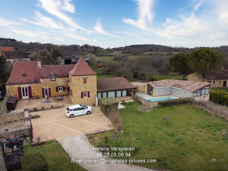 LE BUISSON-DE-CADOUIN Maison 170m2, garage, piscine, vue Dominante 2