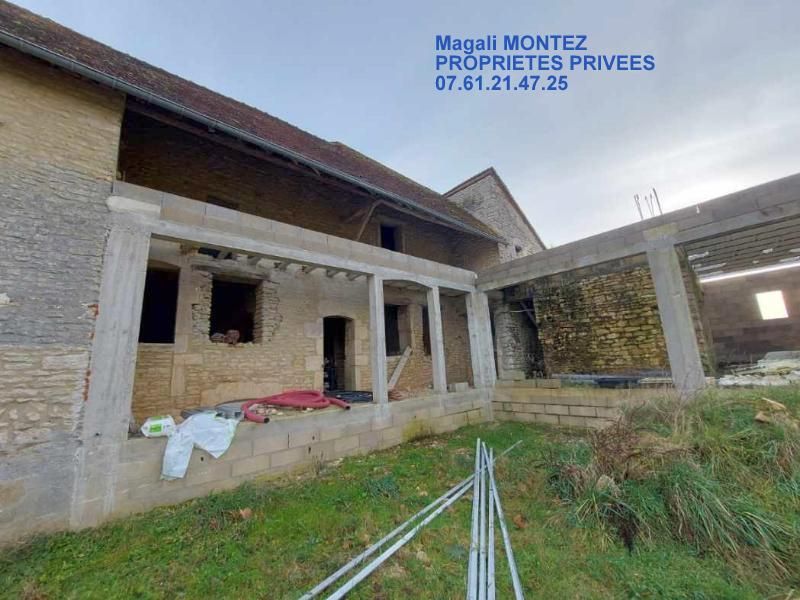Maison 6 pièce(s) 200 m2 A RENOVER - Proche CHAOURCE 10210