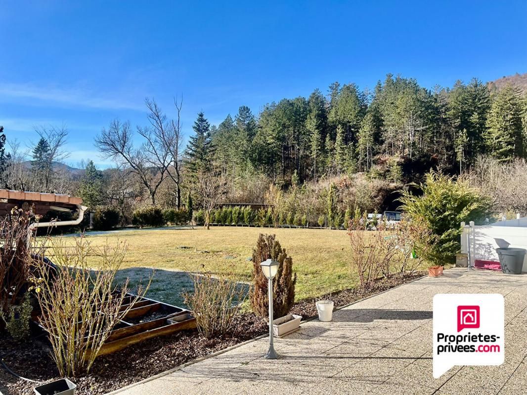 Maison La Motte Du Caire 5 pièce(s) 175 m²